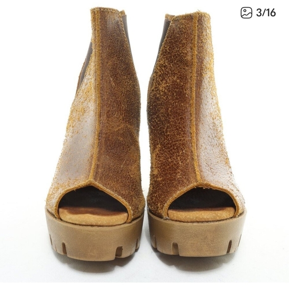 Sbicca Brown Wedge Ankle Boots - Picture 3 of 12